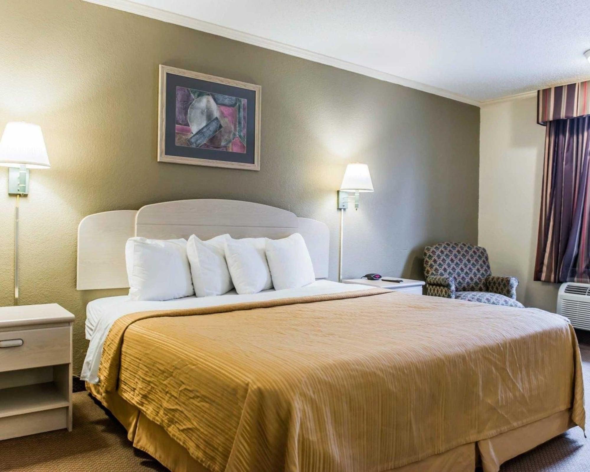 Quality Inn Tallahassee Near University Екстер'єр фото