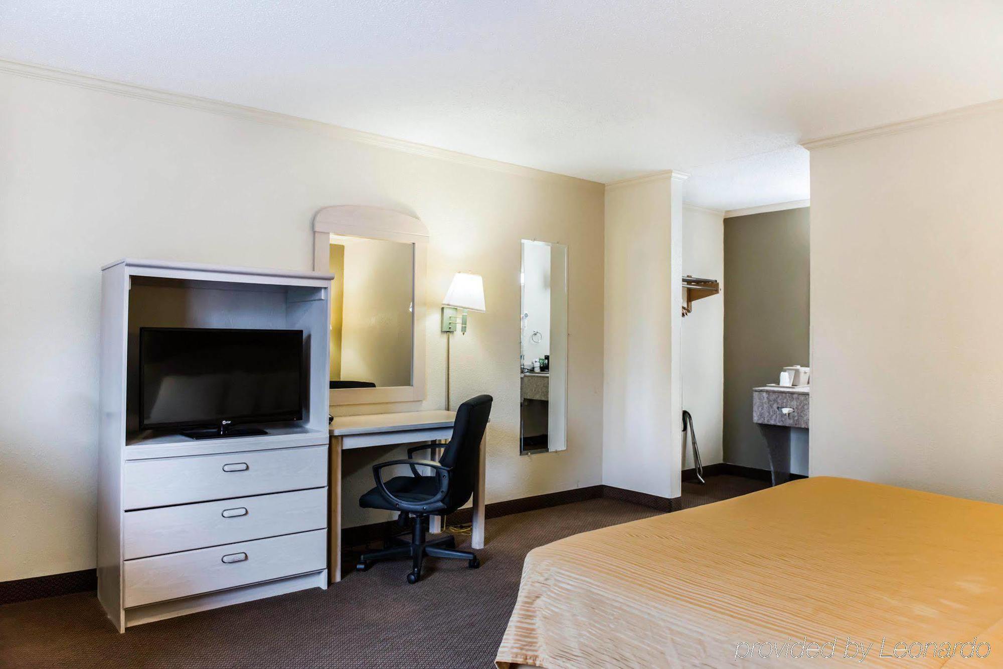 Quality Inn Tallahassee Near University Екстер'єр фото