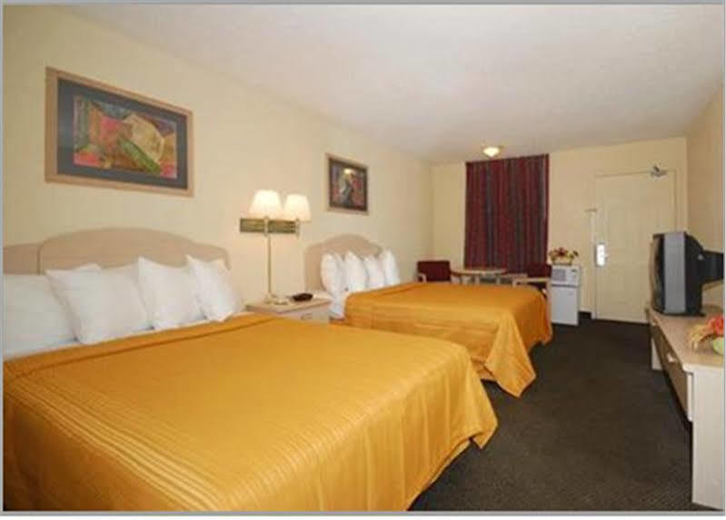 Quality Inn Tallahassee Near University Екстер'єр фото